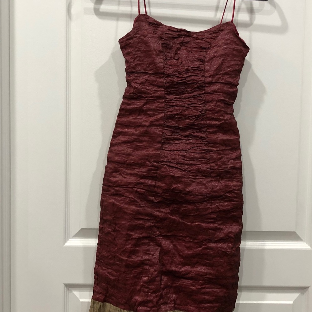 Nicole Miller Cocktail crinkle Metallic Dress